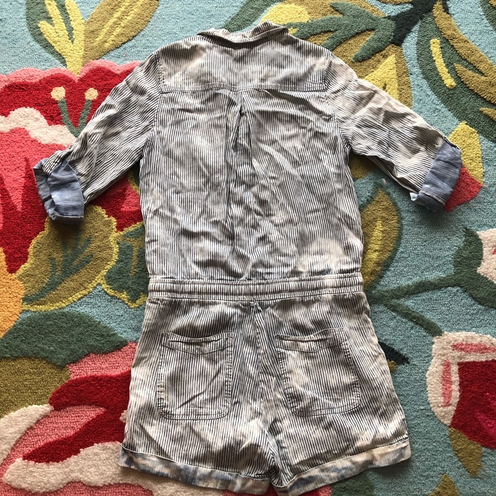 Lightweight romper - Picture 2 of 3